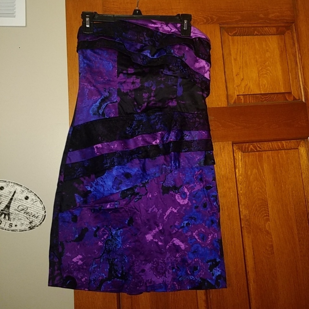 Strapless dress